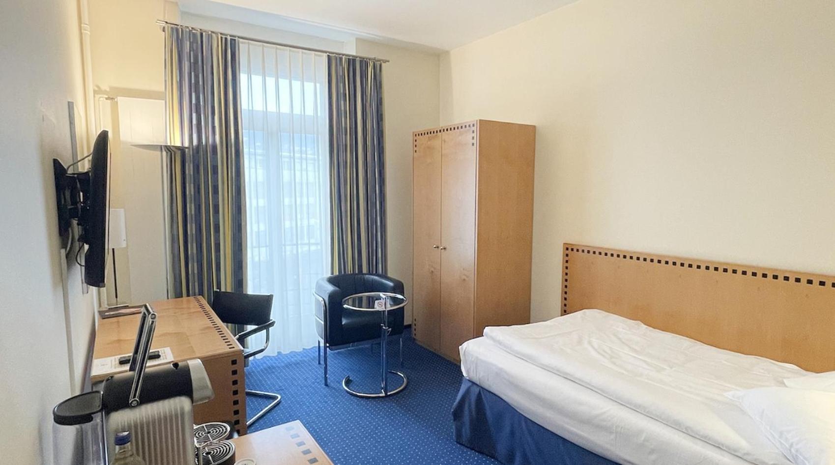 Art Deco Hotel Elite Biel Bagian luar foto