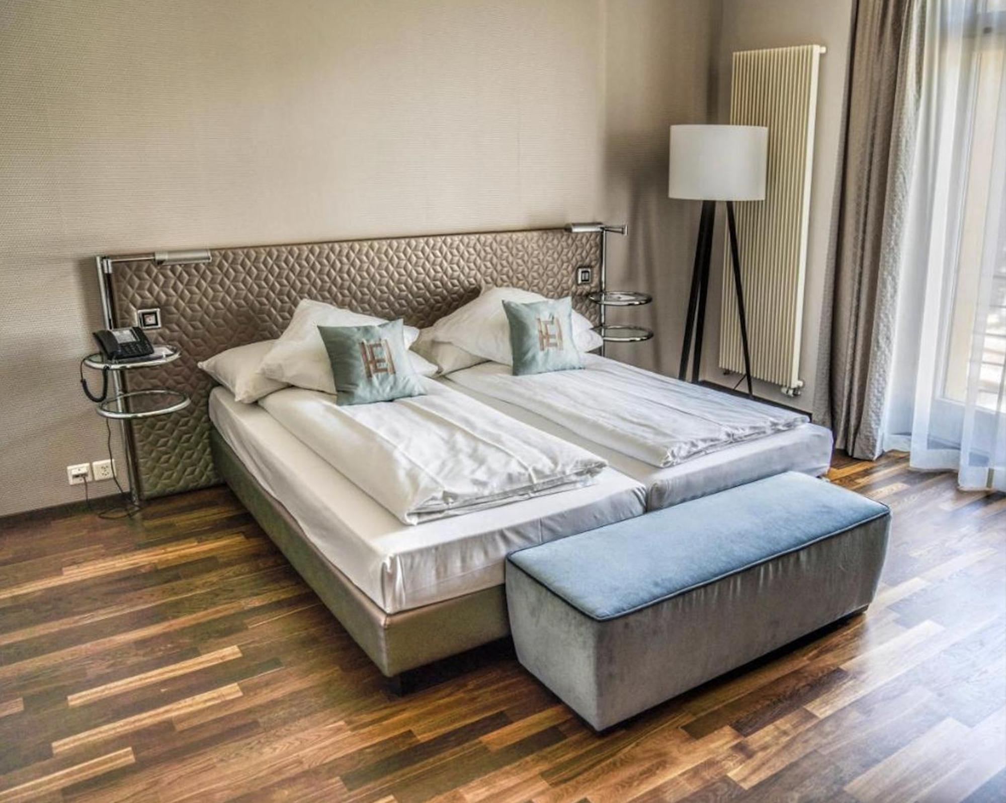 Art Deco Hotel Elite Biel Bagian luar foto