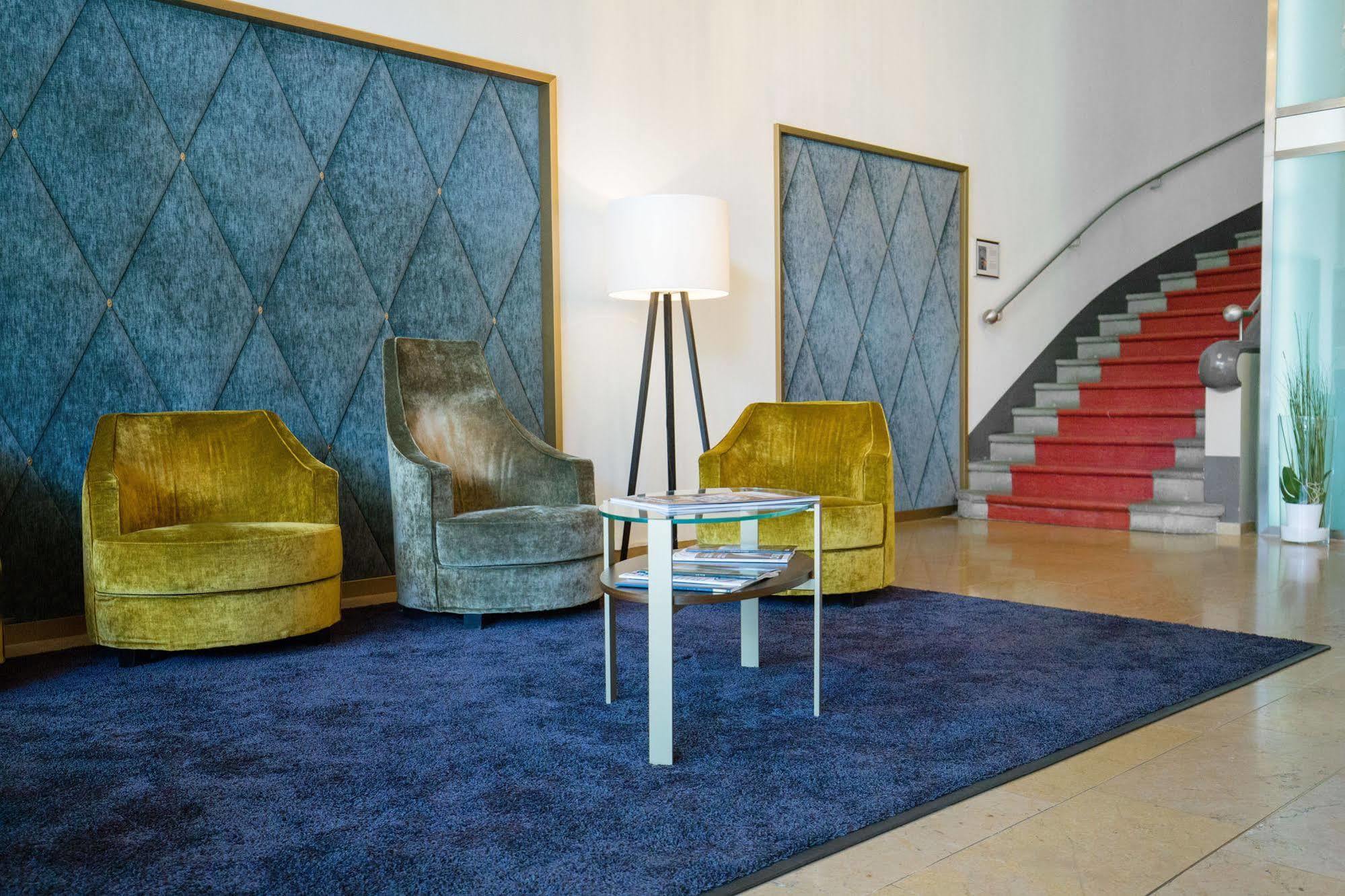 Art Deco Hotel Elite Biel Bagian luar foto